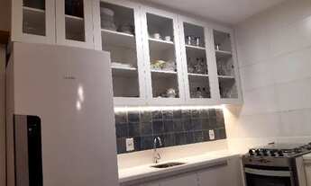Imagem 2: Quarto e sala todo reformado com suíte com closet, sala/cozinha integrados e lavabo