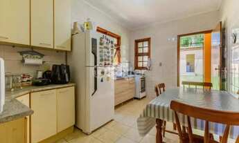 Imagem 7: Ampla Casa Térrea à Venda no Jardim Sabará - Porto Alegre