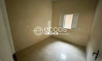 Imagem 4: Casa para aluguel, 3 quartos, 6 vagas, Vieno - ARAGUARI/MG