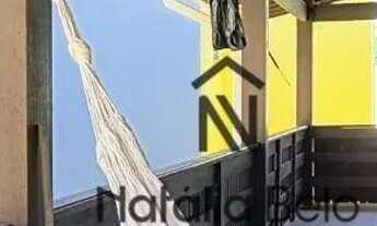 Imagem 2: Casa em terreno inteiro com piscinano Ouro Verde