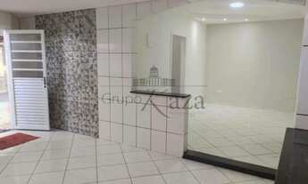 Imagem 3: Oportunidade - Casa Térrea - Jardim Ismênia - 3 Dormitórios - 170m²