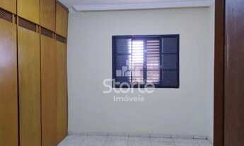 Imagem 6: Apartamento com 3 dormitórios para alugar, 190 m² com terraço de 150m², por R$ 3.500/mês