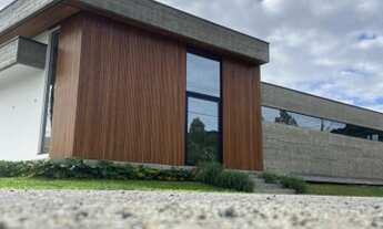 Imagem 5: Oportunidade - Casa à Venda com 04 suítes