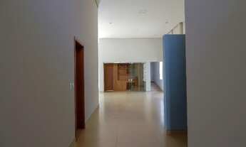 Imagem 3: Belíssima residência, 3 suítes, 369m² em terreno de 1.000m², Res. Saint Patrick