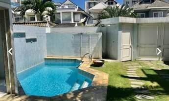 Imagem 3: Casa de condomínio para aluguel e venda tem 257 metros quadrados com 4 quartos