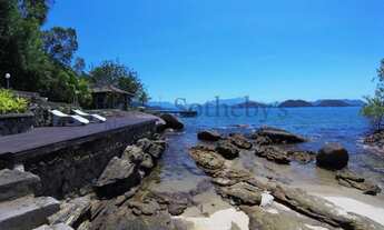 Imagem 2: Casa com vista panorâmica à beira mar