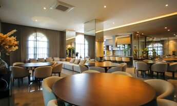 Imagem 7: Apartamento para venda possui 90 metros quadrados com 2 quartos em Água Verde - Curitiba