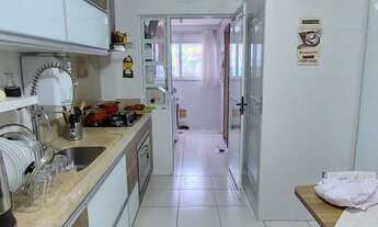 Imagem 2: Apartamento para venda possui 140 metros quadrados com 3 quartos em Campinas - São José