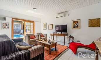 Imagem: PORTO ALEGRE - Casa Padrão - Ipanema