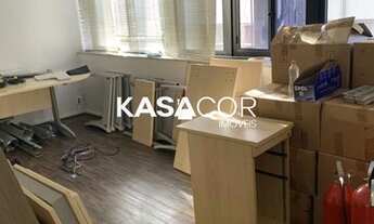 Imagem 2: Ampla sala reformada , pronta para usar!!!!!