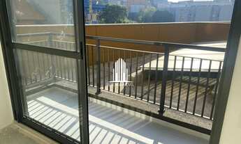 Imagem: Sala Comercial ao lado da estação de metro