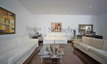 Imagem 7: Casa com ampla área de lazer