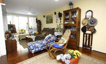 Imagem 5: Apartamento em rua arborizada