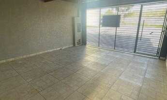 Imagem 2: Casa com 2 dormitórios à venda de 60 m² no Jardim do Alvinópolis em Atibaia/SP - CA4704