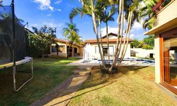 Imagem 4: Maravilhosa casa no Residencial 3 com 1033 metros de área total, 04 dorm.(2 suítes) e sal