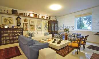 Imagem 4: Apartamento em rua nobre e arborizada