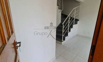 Imagem 2: Sao Jose dos Campos - Casa de Condomínio - Monte Castelo