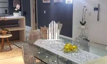 Imagem 4: São 141m² com 02 suítes, 02 vagas cobertas, repleto de armários, varanda gourmet. Localiza