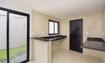 Imagem 6: Casa de condomínio para venda tem 140 metros quadrados com 3 quartos