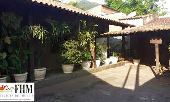 Imagem: Casa para aluguel com 4 quartos sendo 2