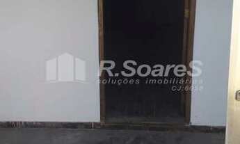 Imagem 2: Casa com três quartos no Centro de São João de Meriti, rua Friburgo