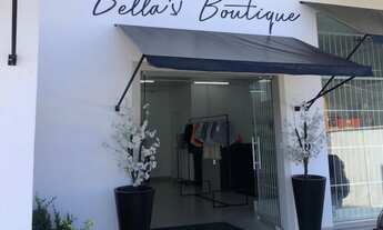 Imagem: Vendo loja de roupas feminina completa!