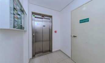 Imagem 4: Apê central com 2 quartos e suíte, mobiliado com 1 vaga - 75m2 privativos / próximo ao HC