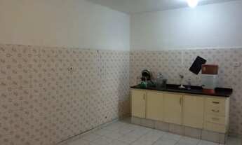 Imagem 5: Casa com 4 cômodos, próxima ao Shopping, Padaria e principais Supermercados e Atacadistas