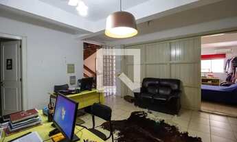 Imagem 6: Casa para Aluguel - Morro do Espelho, 3 Quartos, 330 m2