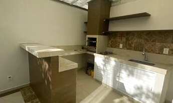 Imagem 1: Apartamento todo reformado no bairro Flamboyant com área externa