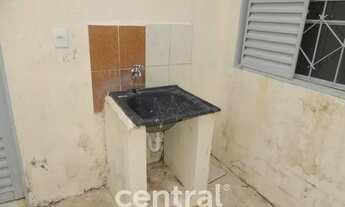 Imagem 7: Casa residencial à locação, 1 dormitório, 70m² - Jardim Gerson França- Bauru-SP