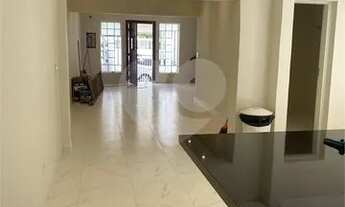 Imagem: São Paulo - Casa Padrão - JARDIM PAULISTA