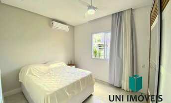 Imagem 2: Belíssima casa de 3 quartos, acabamento em alto padrão, área gourmet, piscina, portaria 24