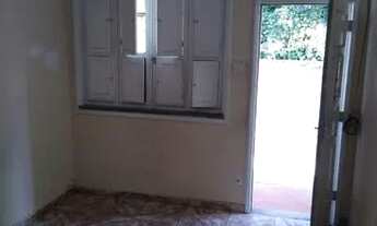 Imagem: Alugo uma casa em Padre Miguel