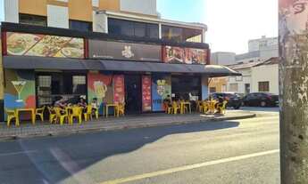 Imagem: Bar montado com ótima clientela