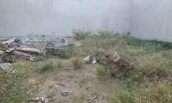 Imagem 3: Casa comercial p/ aluguel possui 100 metros quadrados com 4 quartos em Aterrado - Volta Re