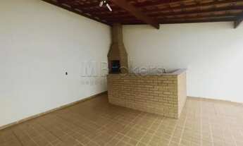 Imagem 4: Botucatu - Casa Padrão - Jardim Ipe