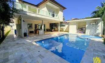 Imagem 2: Casa em condomínio fechado, 5 dorm todos suítes, 7 banheiros e 4 vagas - São Lourenço - Be