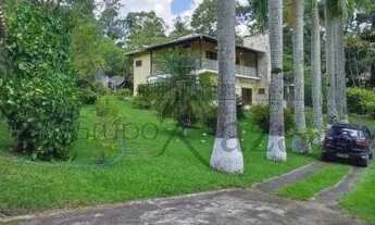 Imagem 2: Sobrado no Condomínio Lagoinha - 500 m² - 3 dormitórios - 2 suítes - VENDA / LOCAÇÃO