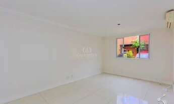 Imagem 4: Casa em condomínio de 3 dormitórios no bairro Jardim Itu-Sabará