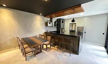 Imagem 7: Casa de condomínio para venda possui 310 metros quadrados com 4 quartos