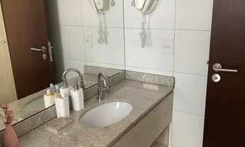 Imagem 2: Alugo flat mobiliado 53m, 2qtos, sendo 1 suíte e 1 banheiro social, sala, cozinha