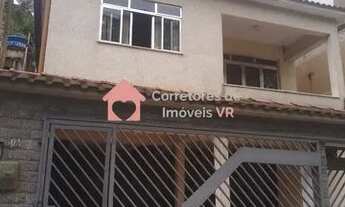 Imagem: Casa Com Terraço, 3 Dormitórios Sendo