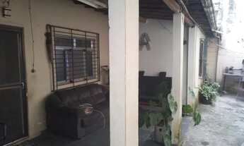 Imagem: Casa e galpao