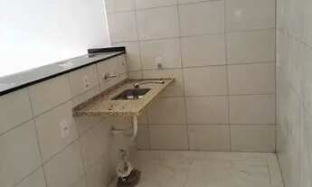 Imagem 5: Linda casa na Glória c/ 2 quartos, 1br, 1vg, blindex, sacad, área srvç, quintl