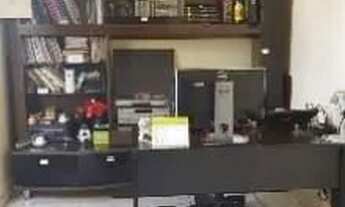 Imagem 4: Casa de condomínio para venda possui 241 metros quadrados com 3 quartos