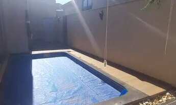 Imagem 4: Casa de condomínio para aluguel tem 280 metros quadrados com 3 quartos