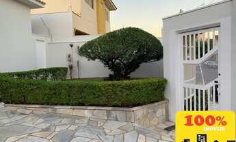 Imagem 5: Casa para aluguel e venda possui 250 metros quadrados com 4 quartos