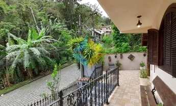 Imagem 3: Casa com 5 dorms, Santa Rosa, Niterói - R$ 980 mil, Cod: 181