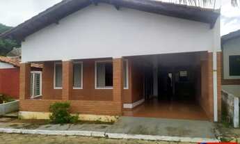 Imagem: Chalé 3 quartos sendo 1 suíte, cozinha